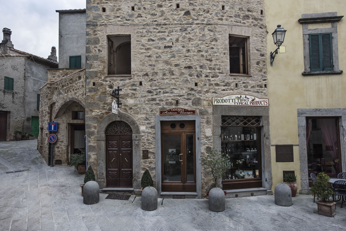 ingresso frontale bed and breakfast antico borgo